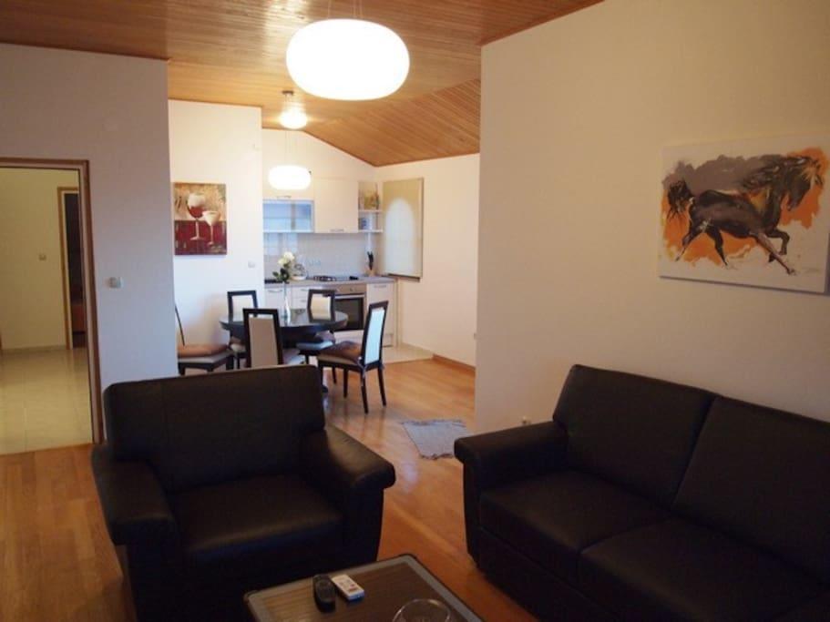 Suhi Potok Apartment Есенице Экстерьер фото